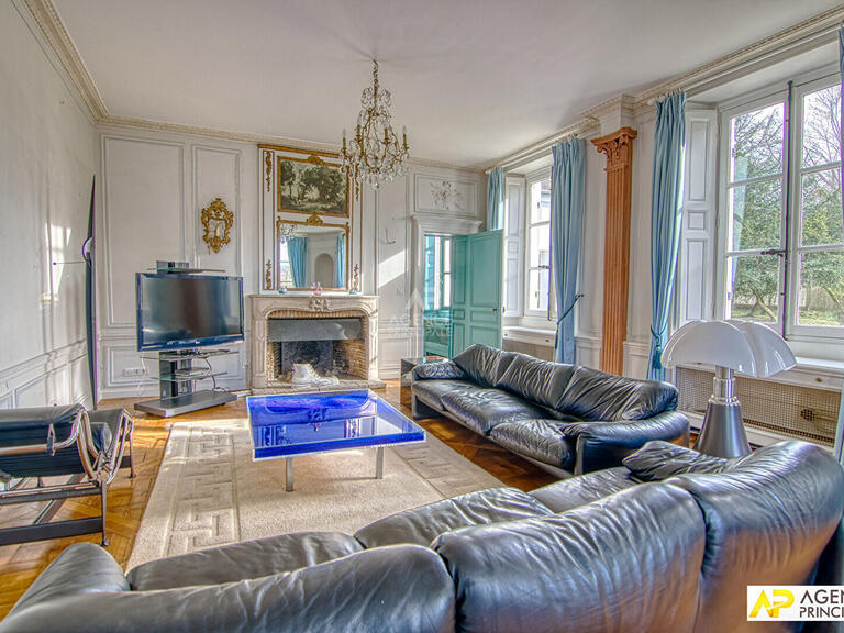 House Versailles - 7 bedrooms - 467m²