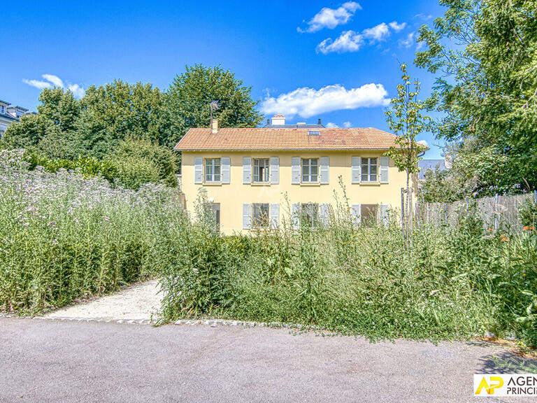 Maison Versailles - 5 chambres - 144m²