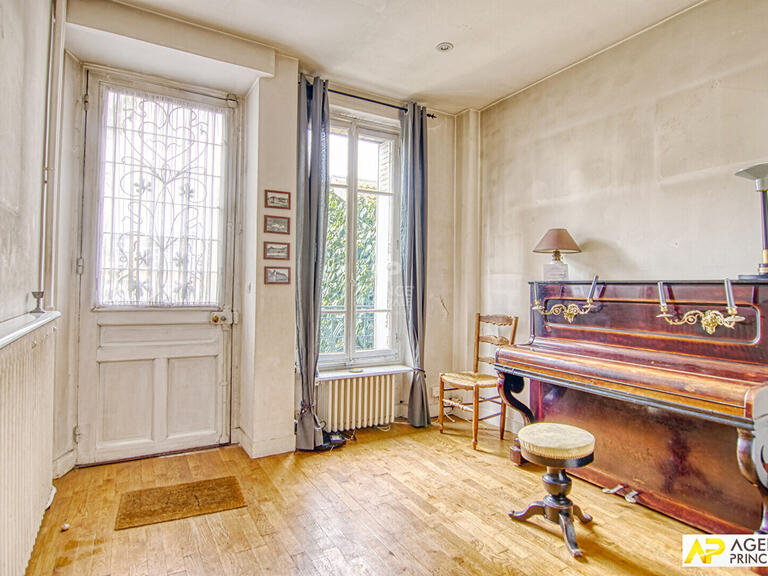 Maison Versailles - 6 chambres - 144m²