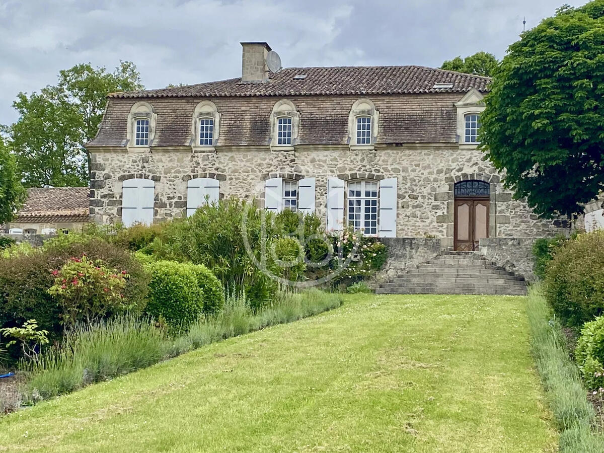 Manor Verteuil-d'Agenais