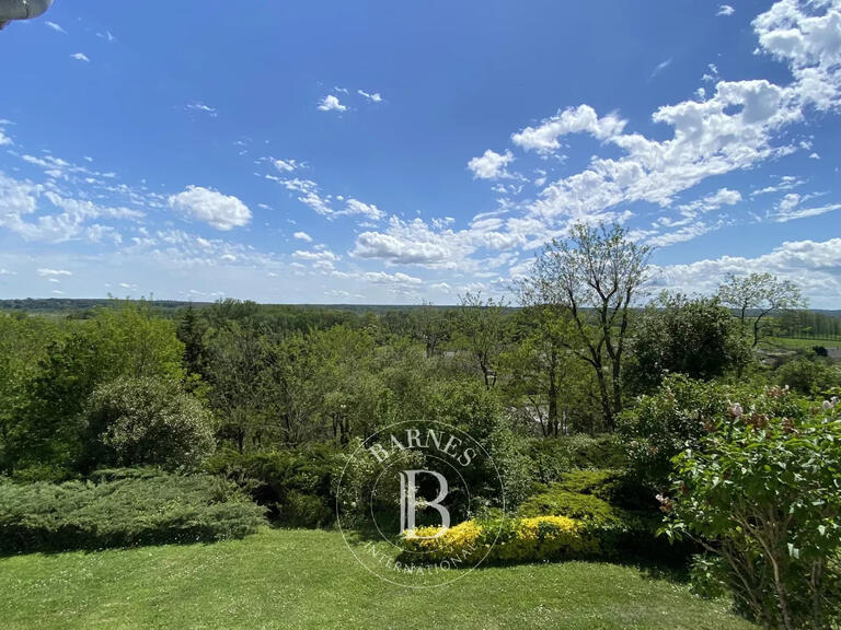 House Veuzain-sur-Loire - 6 bedrooms - 259m²