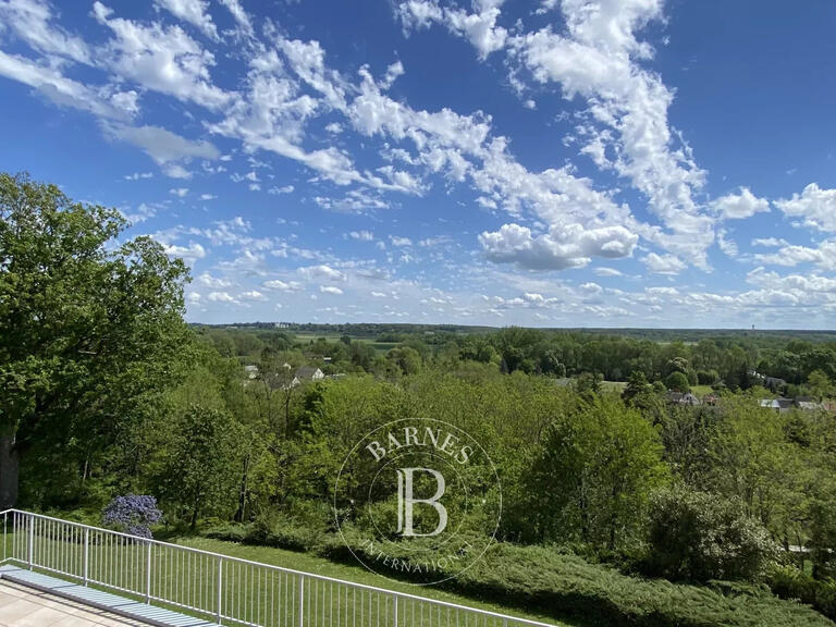 Maison Veuzain-sur-Loire - 6 chambres - 259m²