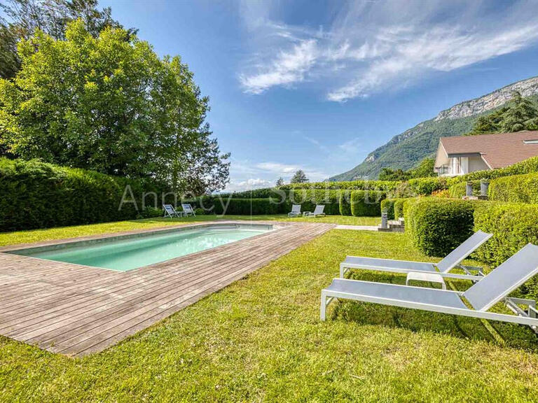 House Veyrier-du-Lac - 5 bedrooms - 277m²