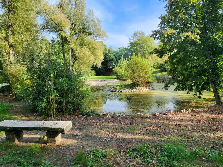 Château Vichy - 8 chambres - 630m²