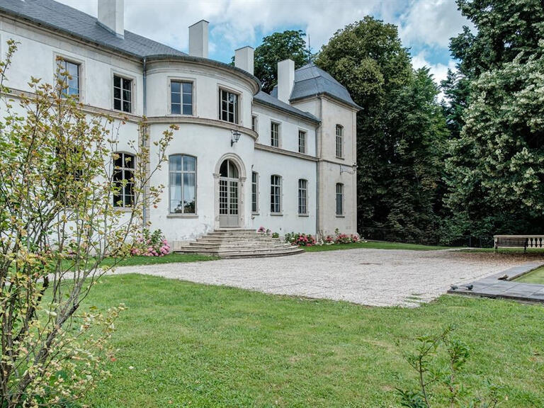 Château Vichy - 1200m²