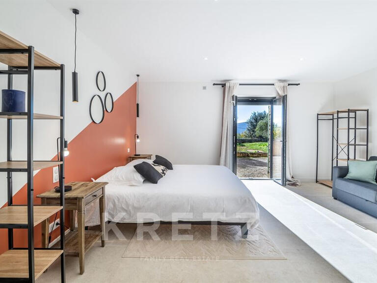 Maison Viens - 5 chambres - 300m²
