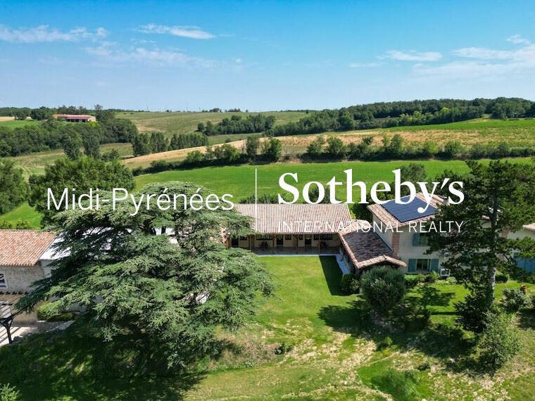 Mill Villefranche-de-Lauragais - 7 bedrooms - 640m²