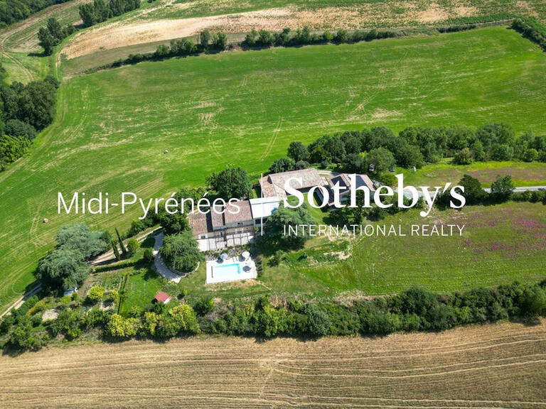 Mill Villefranche-de-Lauragais - 7 bedrooms - 640m²