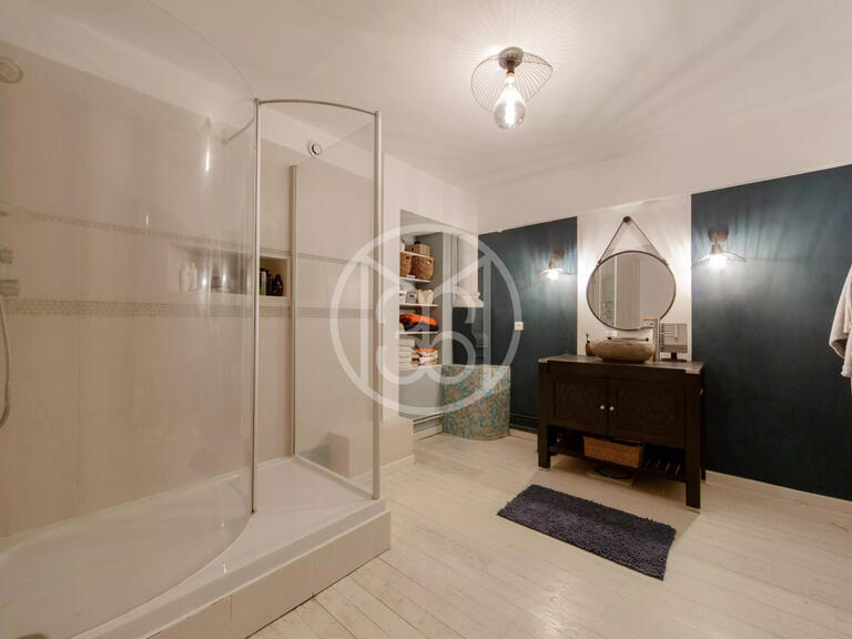 Apartment Villefranche-sur-Saône - 3 bedrooms - 280m²