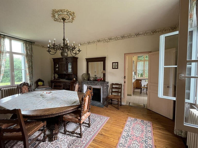 Maison Villeloin-Coulangé - 10 chambres - 430m²