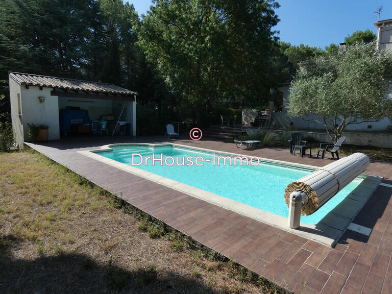 Villa Villemoustaussou - 5 chambres - 167m²