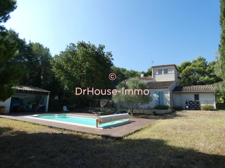 Villa Villemoustaussou - 5 chambres - 167m²