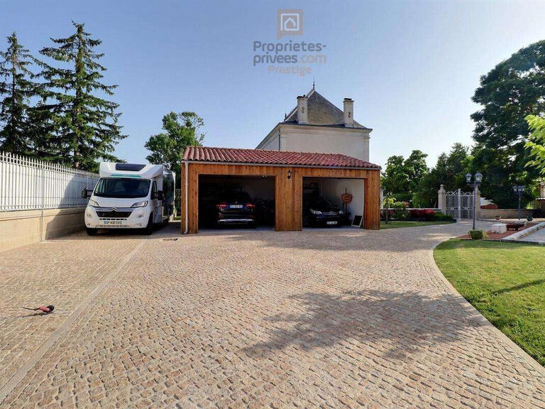 Property Villeneuve-la-Comtesse - 4 bedrooms