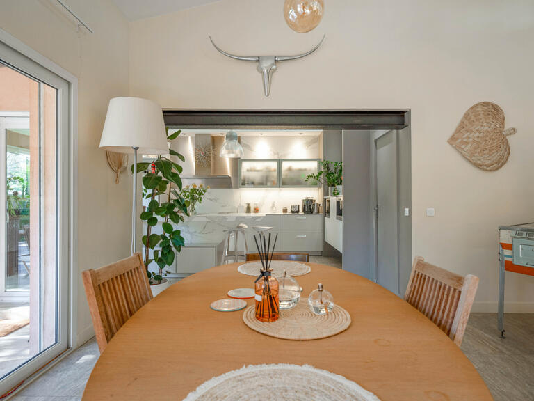 Maison Villeneuve-lès-Avignon - 3 chambres - 226m²