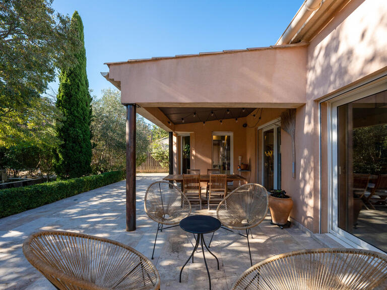 House Villeneuve-lès-Avignon - 3 bedrooms - 226m²