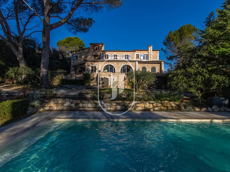 Property Villeneuve-lès-Avignon - 5 bedrooms - 200m²