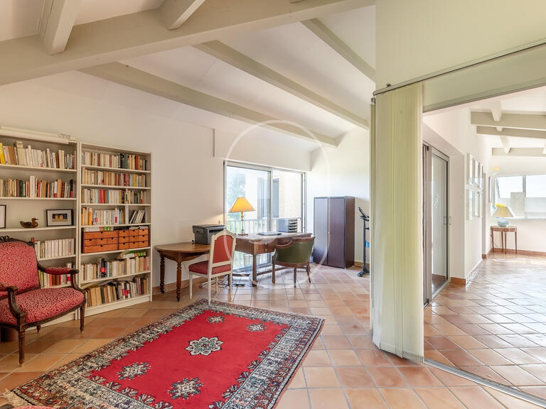 Propriété Villeneuve-lès-Avignon - 5 chambres - 243m²