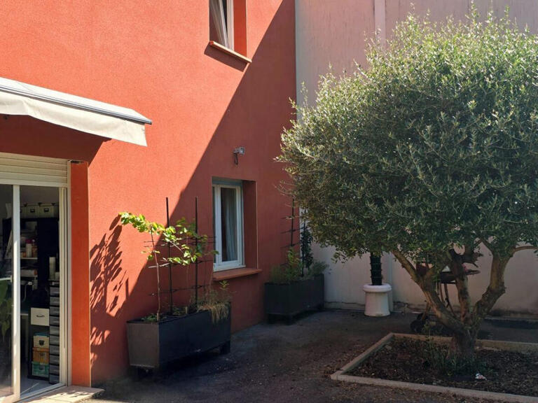 Property Villeneuve-lès-Bouloc - 2 bedrooms