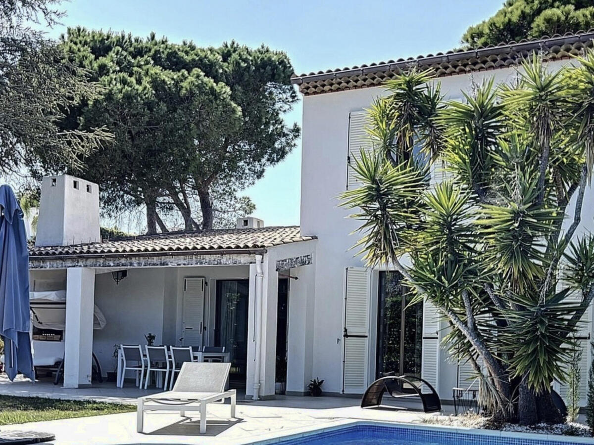 House Villeneuve-Loubet