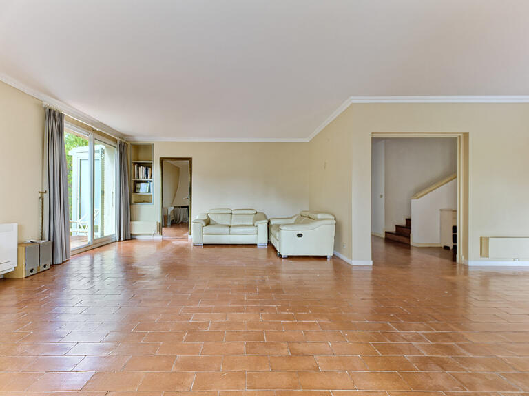 Maison Villeneuve-Loubet - 3 chambres - 139m²