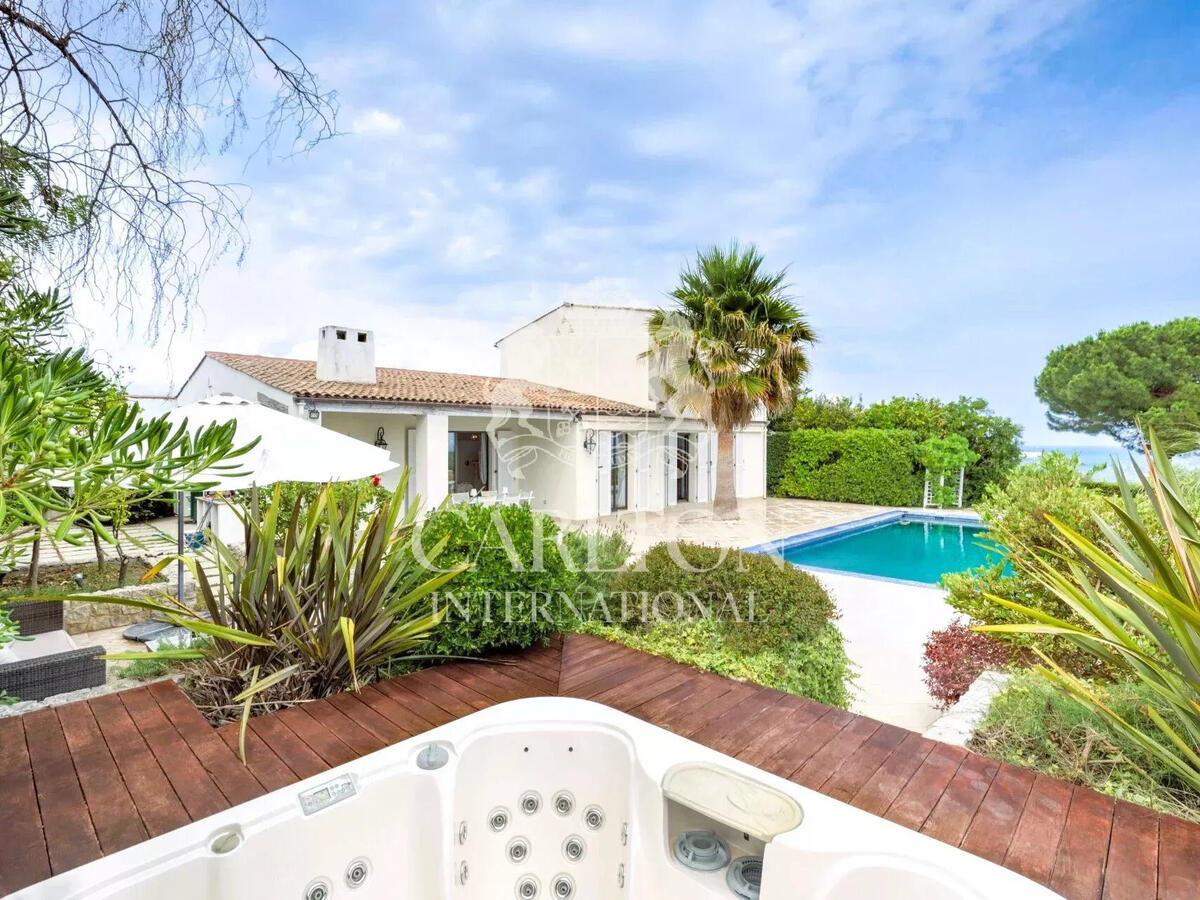 Villa Villeneuve-Loubet