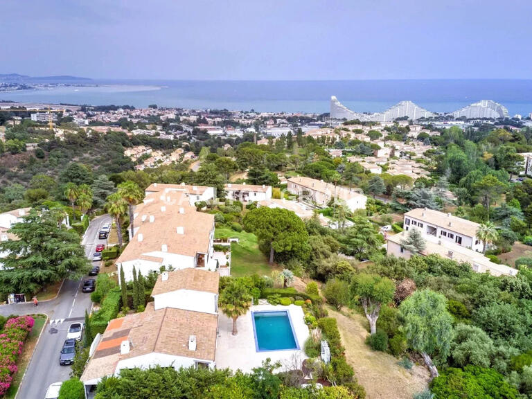 Vente Villa avec Vue mer Villeneuve-Loubet - 4 chambres