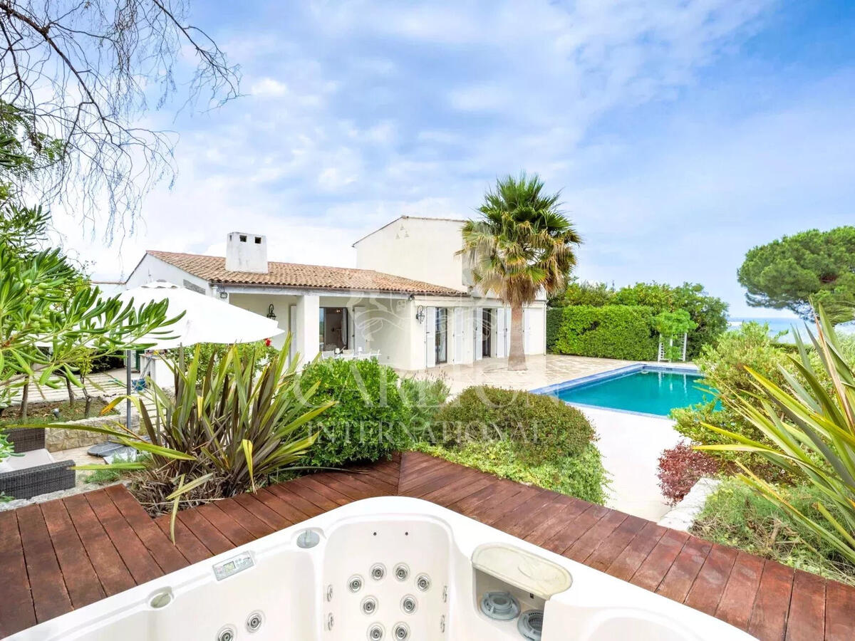 Villa Villeneuve-Loubet