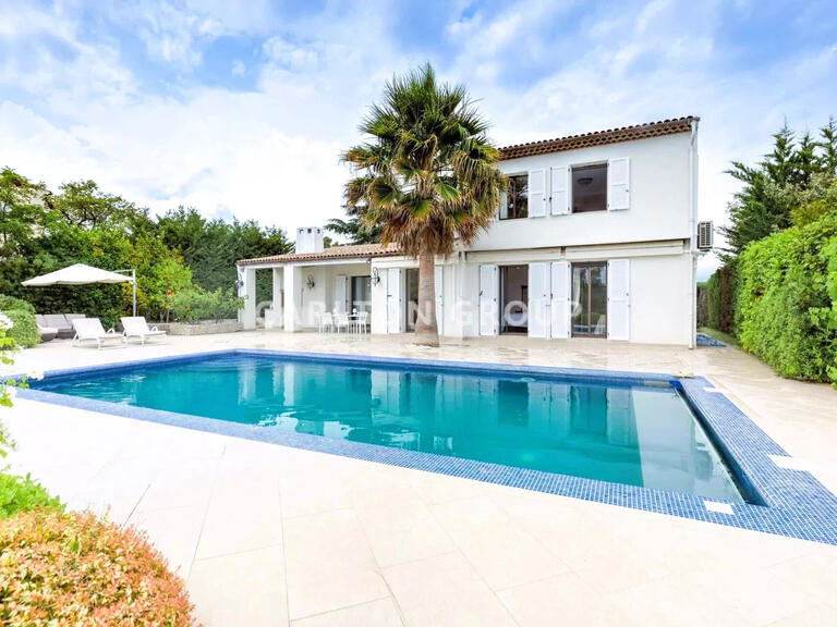 Villa Villeneuve-Loubet - 4 chambres - 266m²