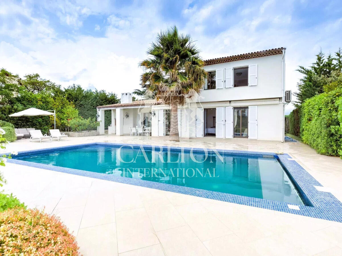 Villa Villeneuve-Loubet