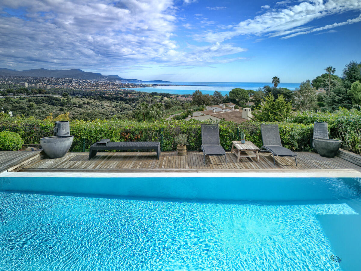 Villa Villeneuve-Loubet