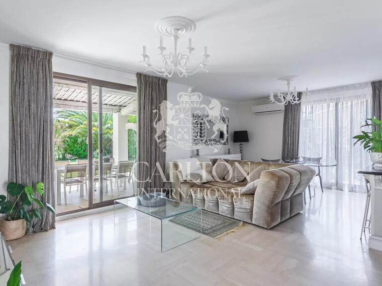 Villa Villeneuve-Loubet - 4 chambres - 161m²