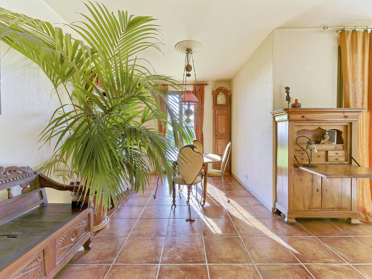 Villa Villeneuve-Loubet - 4 bedrooms - 151m²