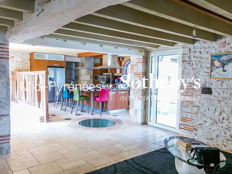 House Villeneuve-sur-Lot - 4 bedrooms - 850m²