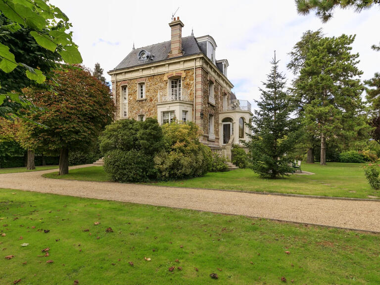 Hôtel particulier Villennes-sur-Seine - 13 chambres - 362m²