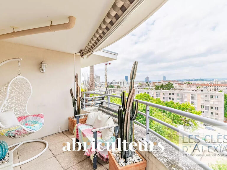 Sale Apartment Villeurbanne - 3 bedrooms