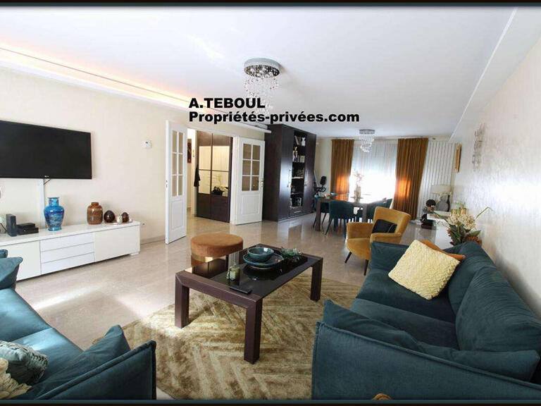 Apartment Villeurbanne - 4 bedrooms