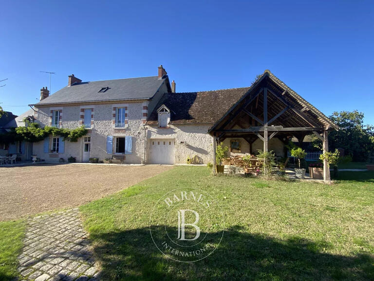 Maison Vineuil - 5 chambres - 285m²