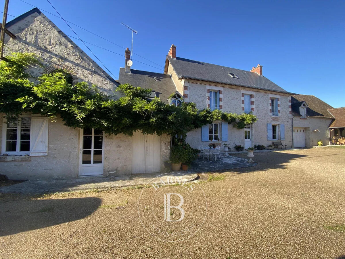 Property Vineuil