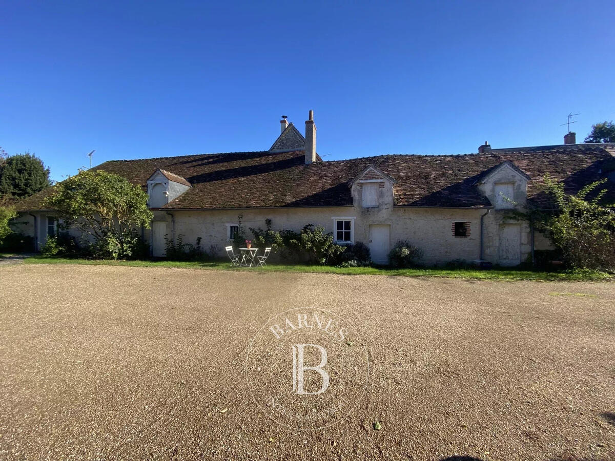 Property Vineuil