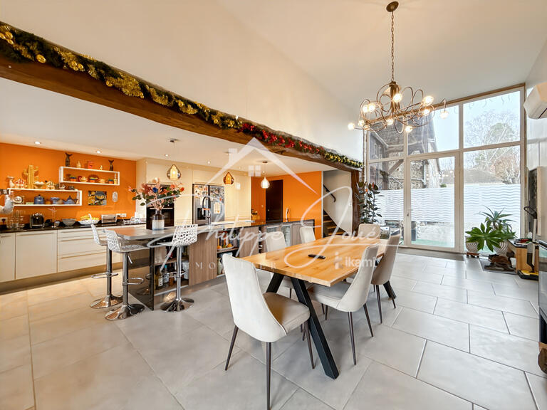 Maison Vinneuf - 6 chambres - 396m²