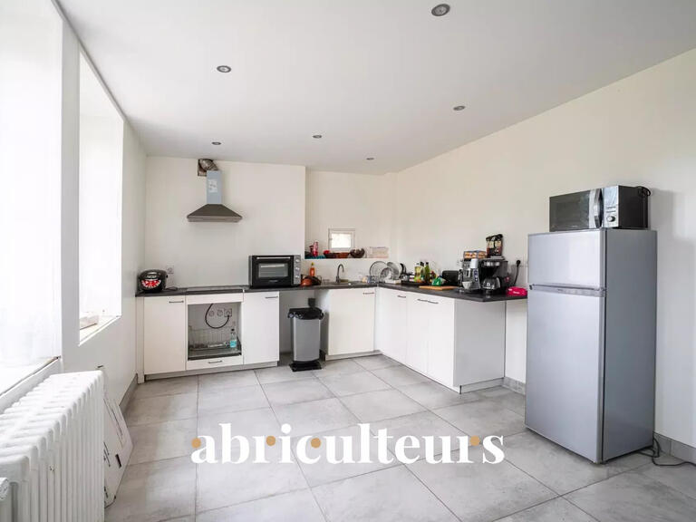 House Vitry-aux-Loges - 476m²